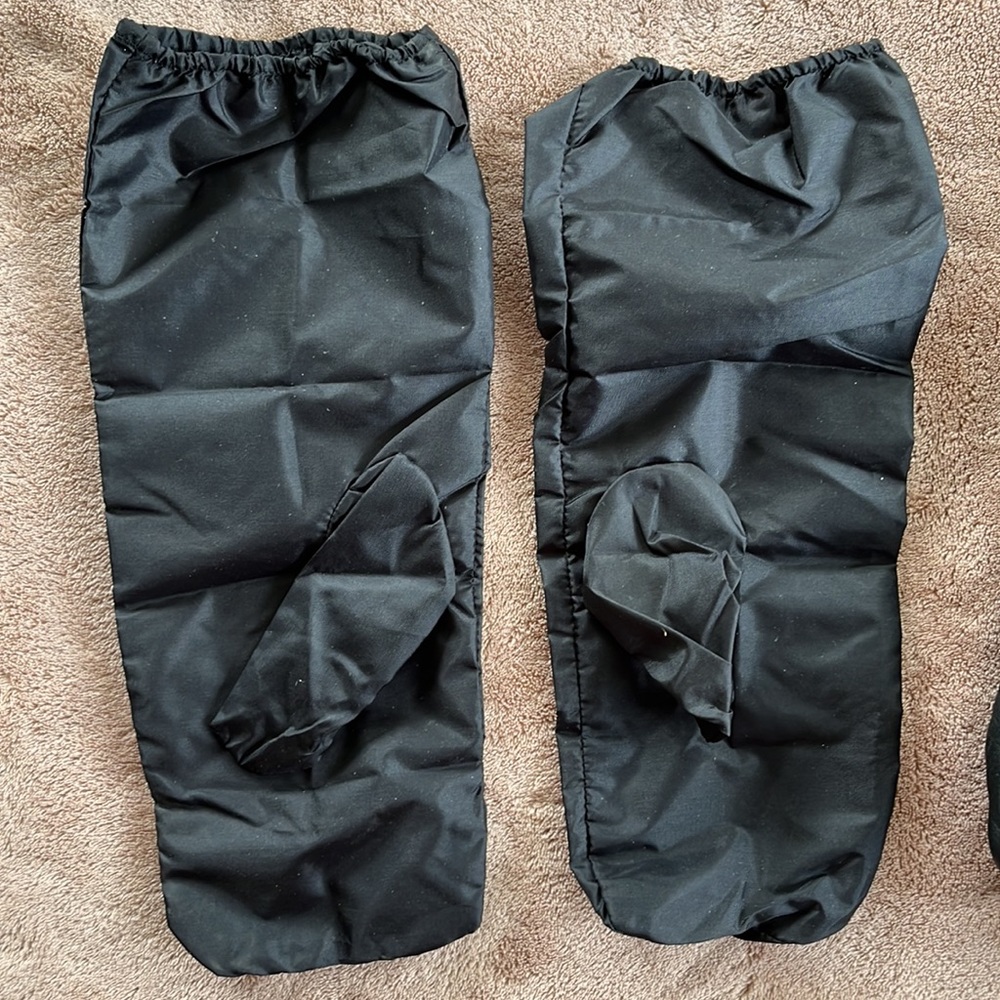 Thinsulate Leather Padded Gloves - image 3